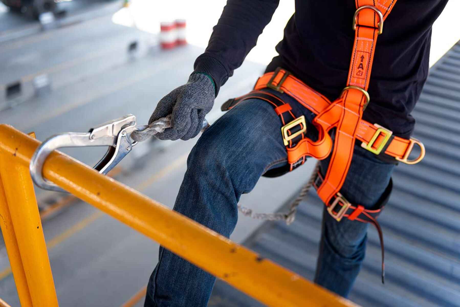 Safety First: Precautions Before Using Harnesses And Lanyards