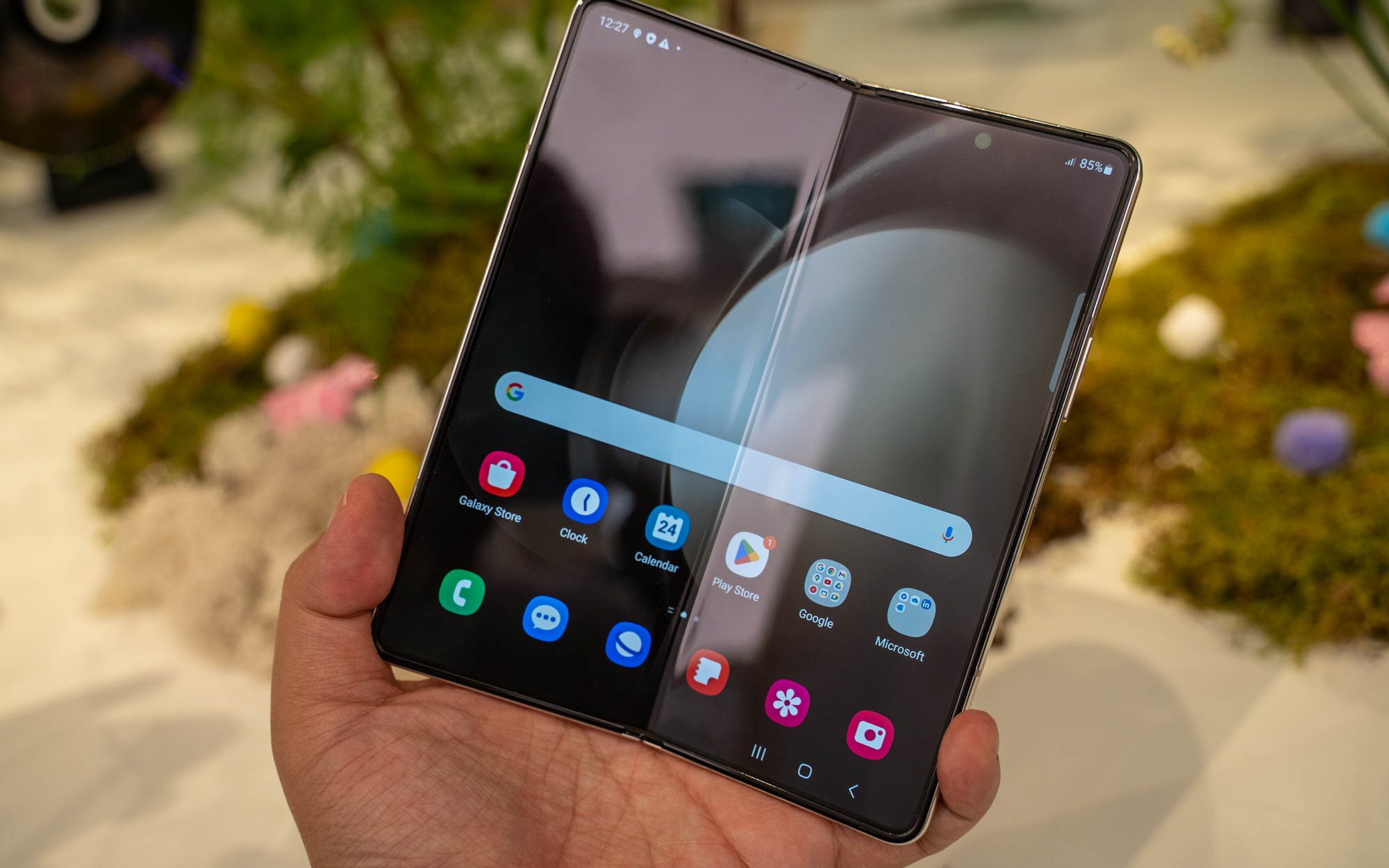 Samsung Unveils New Foldable And Rollable Displays At CES 2024