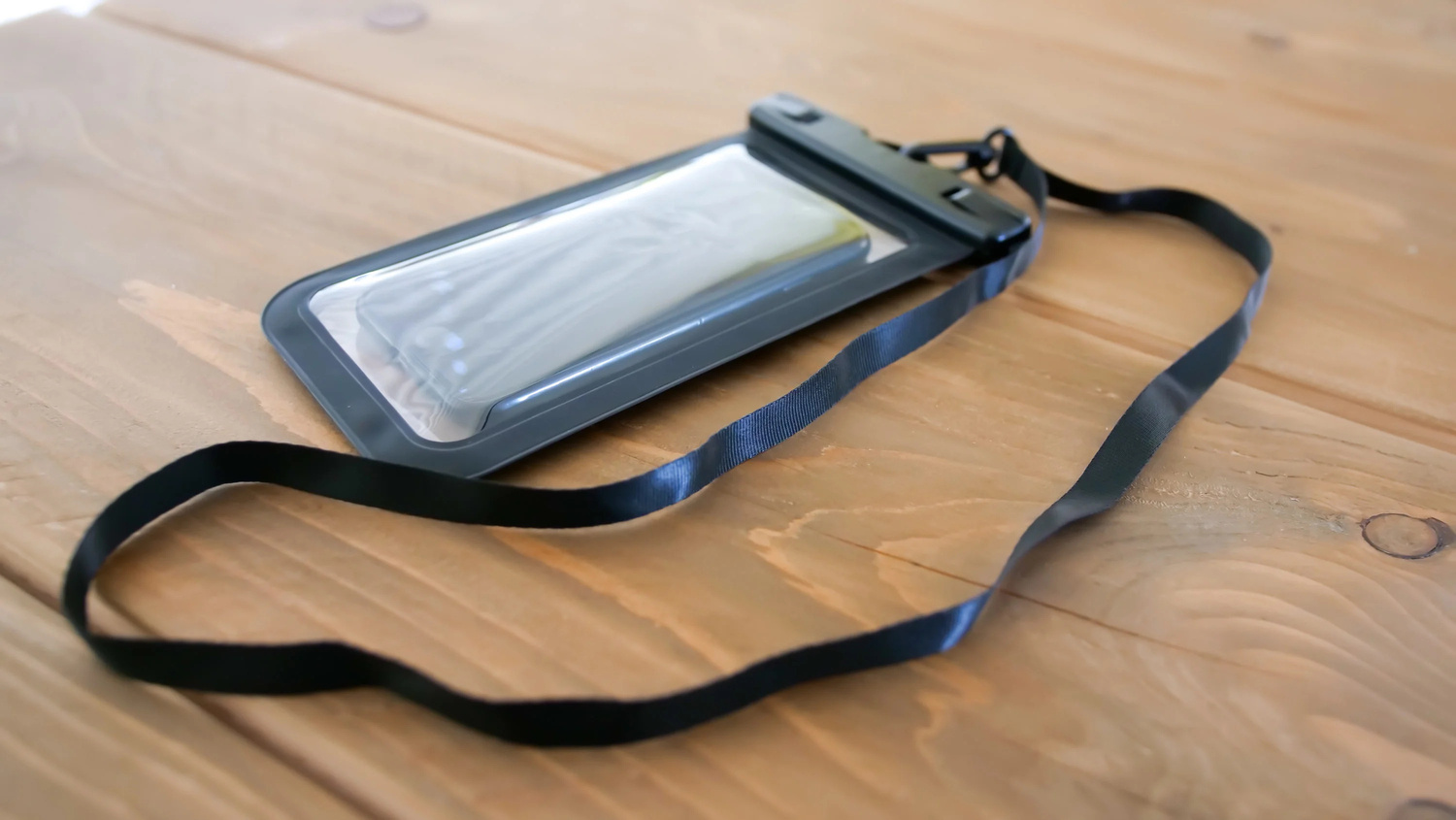 Securing Your Waterproof Phone Bag: Attaching A Lanyard