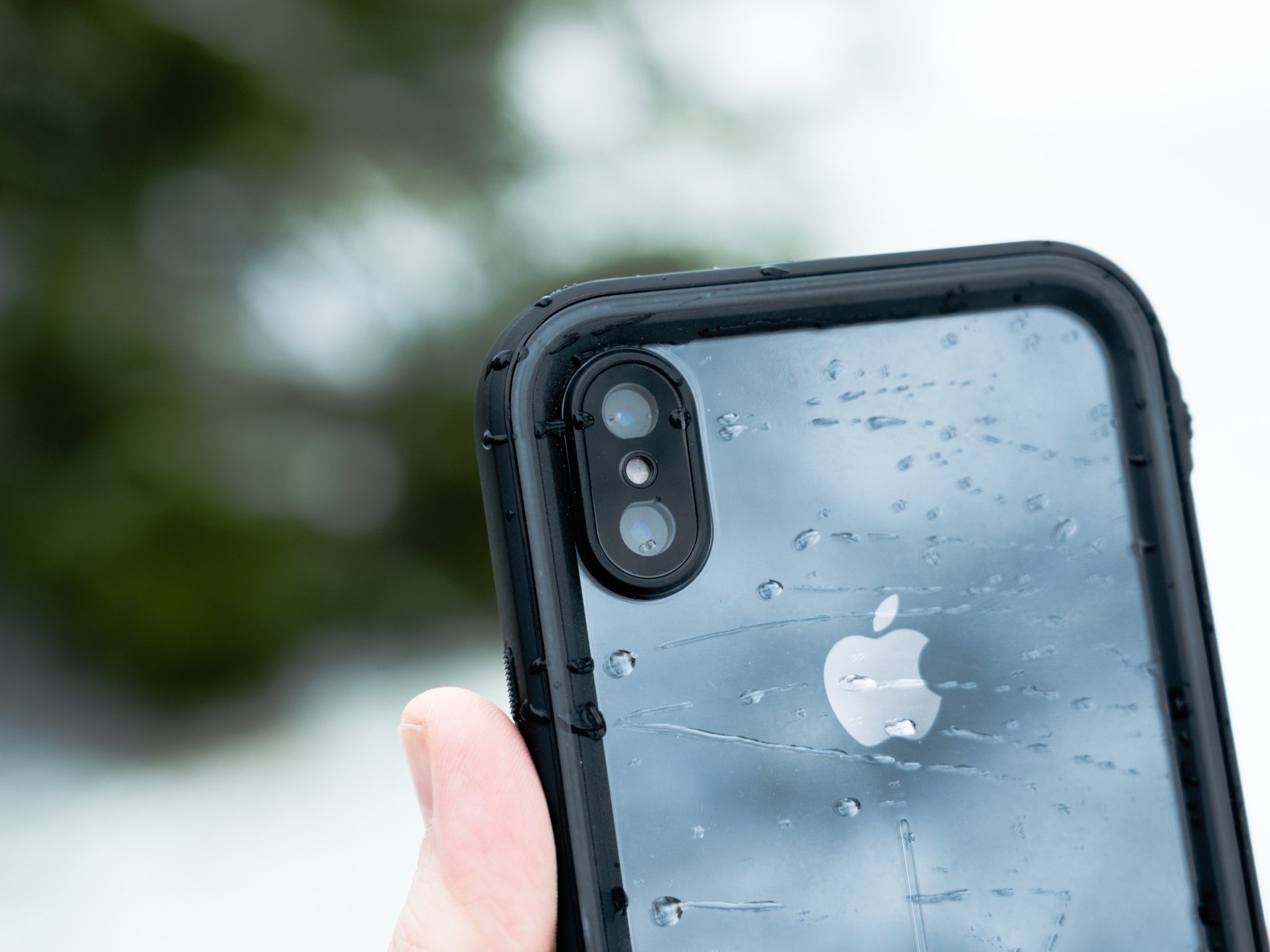 Selecting The Ultimate Waterproof Case For IPhone X: Recommendations