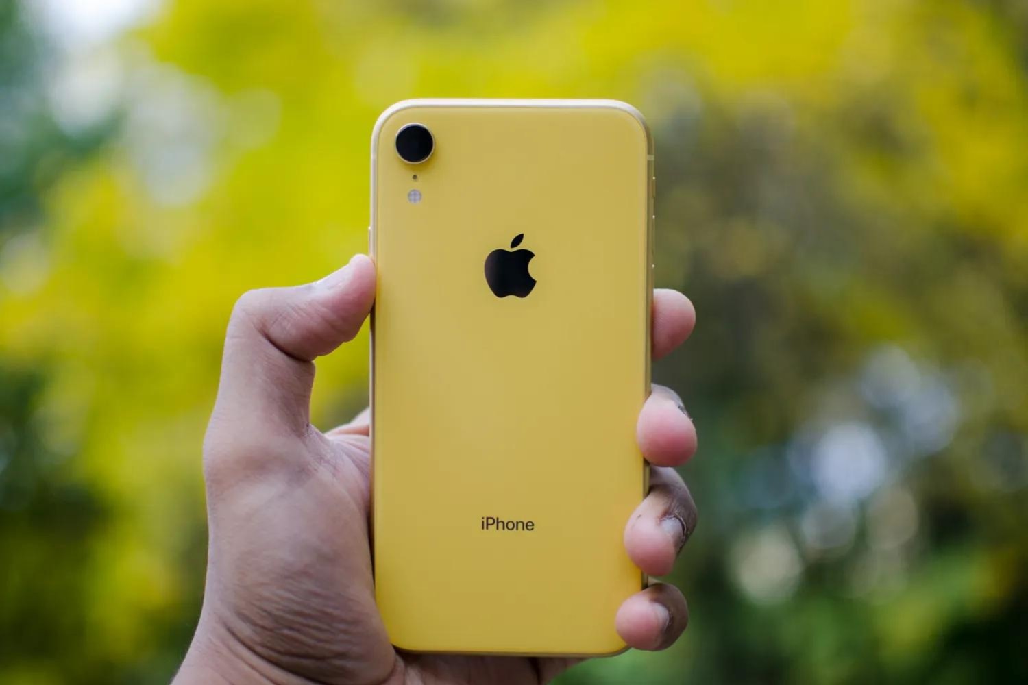 Setting Up Personal Hotspot On IPhone XR: Configuration Guide