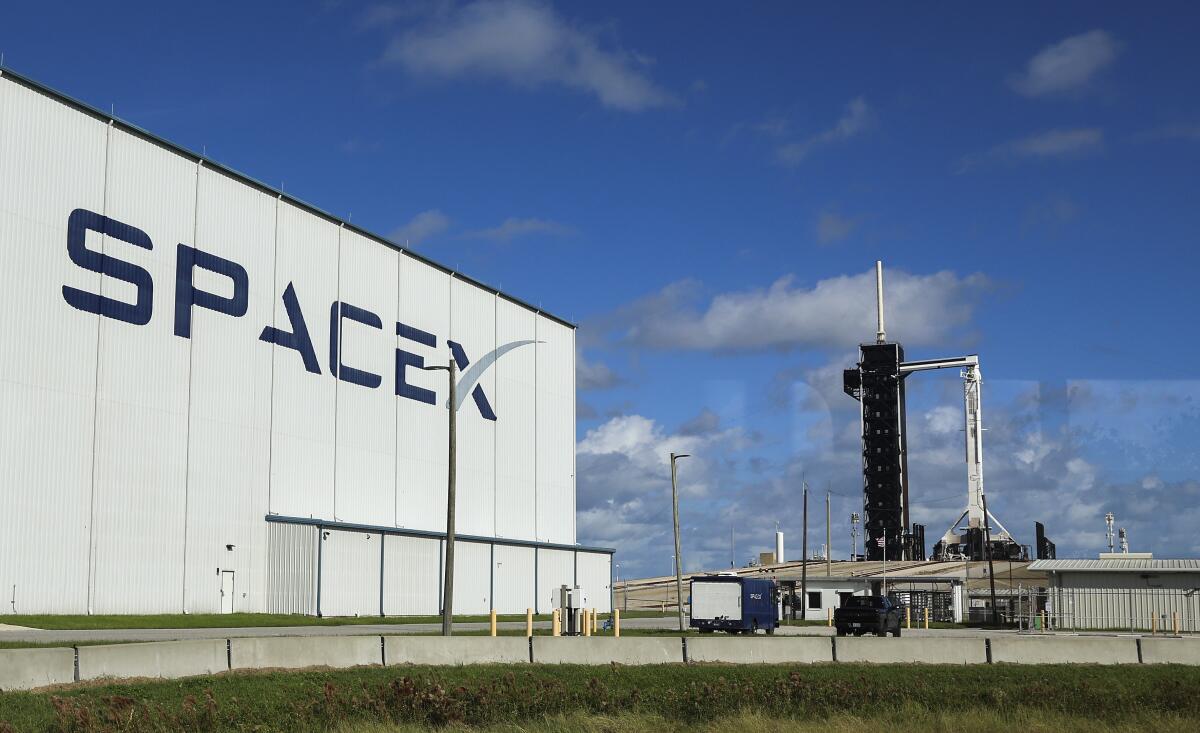 SpaceX Accused Of Wrongfully Terminating Eight Activist Employees, US Labor Board Alleges