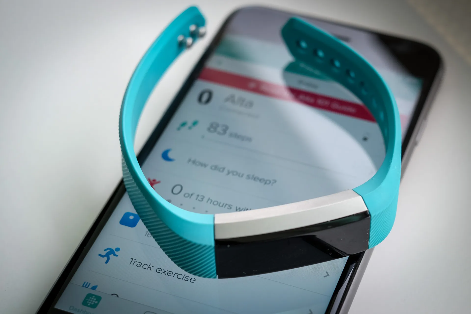 Stay Connected: Configuring Texts On Fitbit Alta