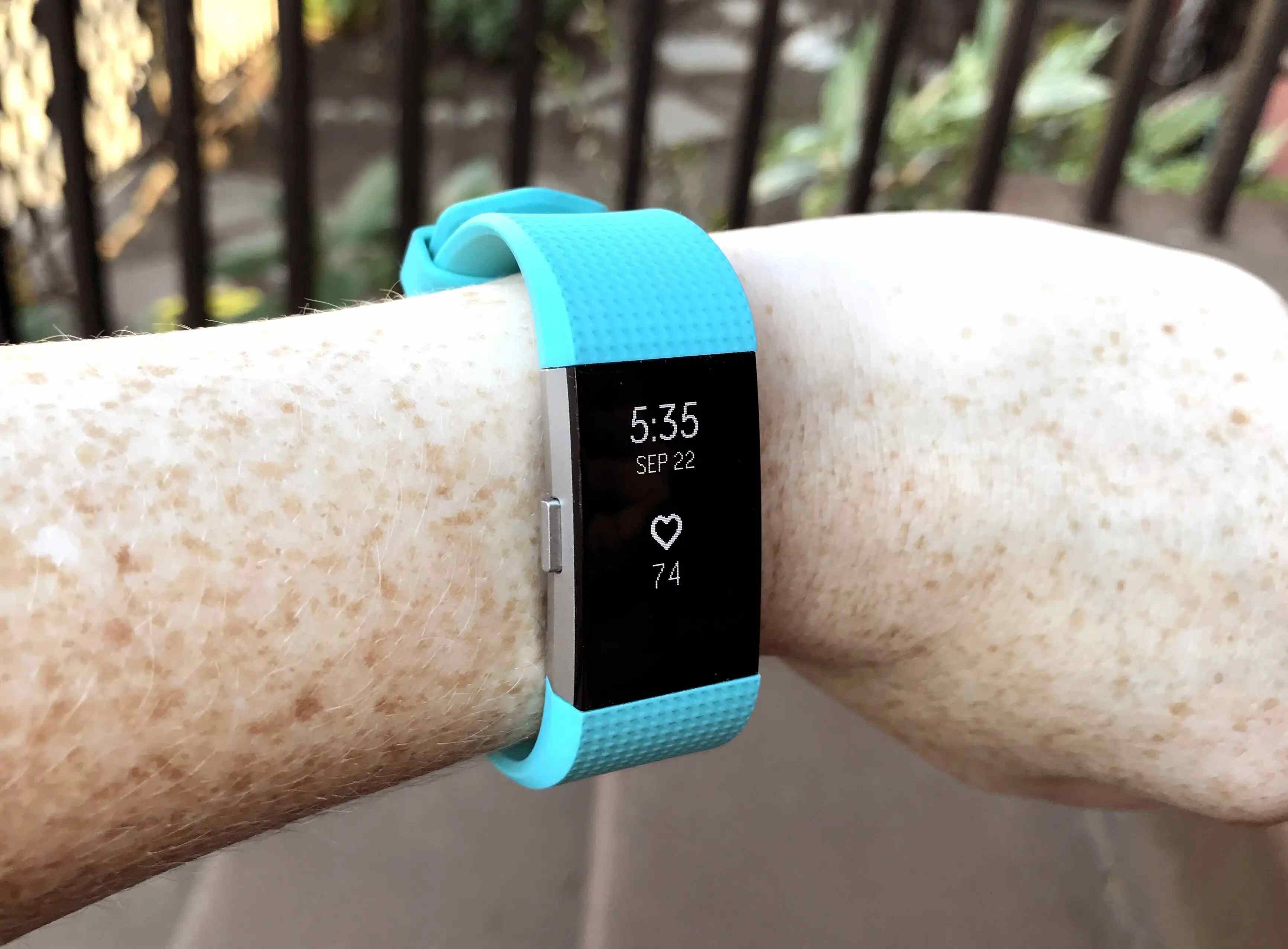 Style Swap: Changing The Band On Fitbit Charge 2