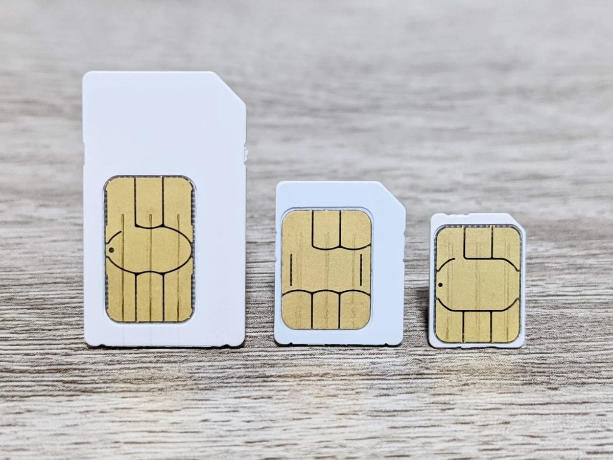 Understanding The SIM Card Types For IPhones