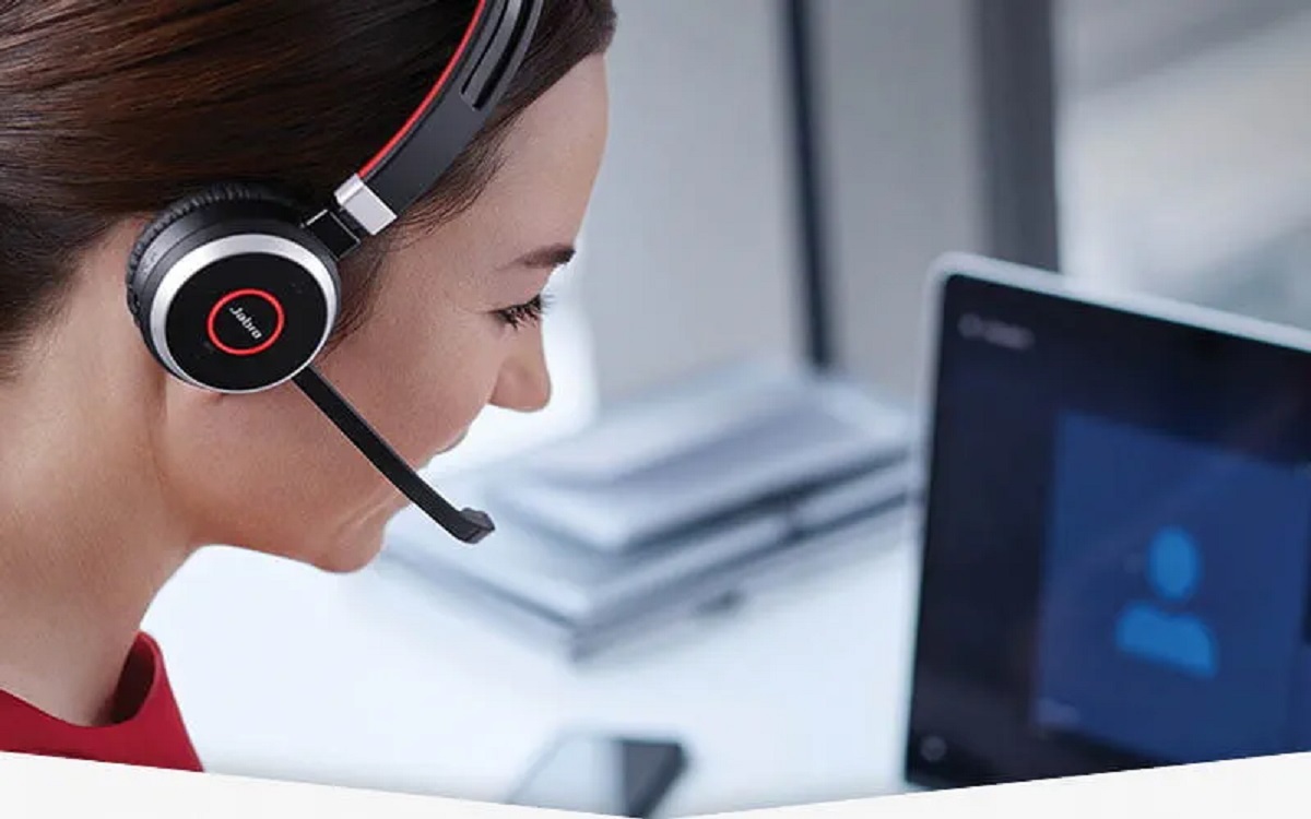 understanding-uc-headsets-a-guide-to-unified-communication-headsets