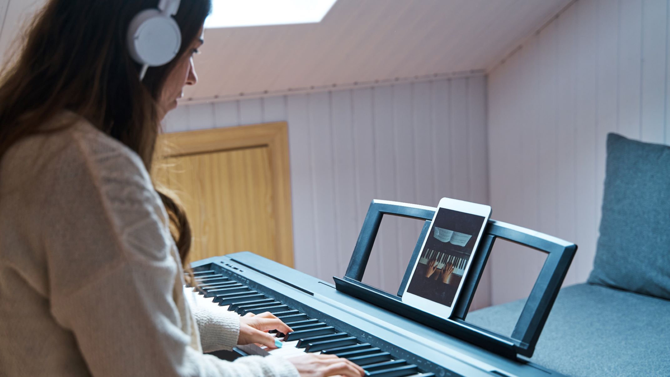 What Digital Piano Is Best For Beginners