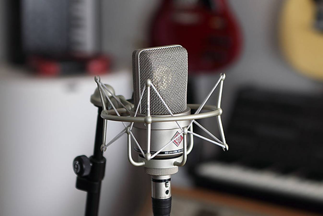 What Does It Mean If A Condenser Microphone Gets Real Quiet