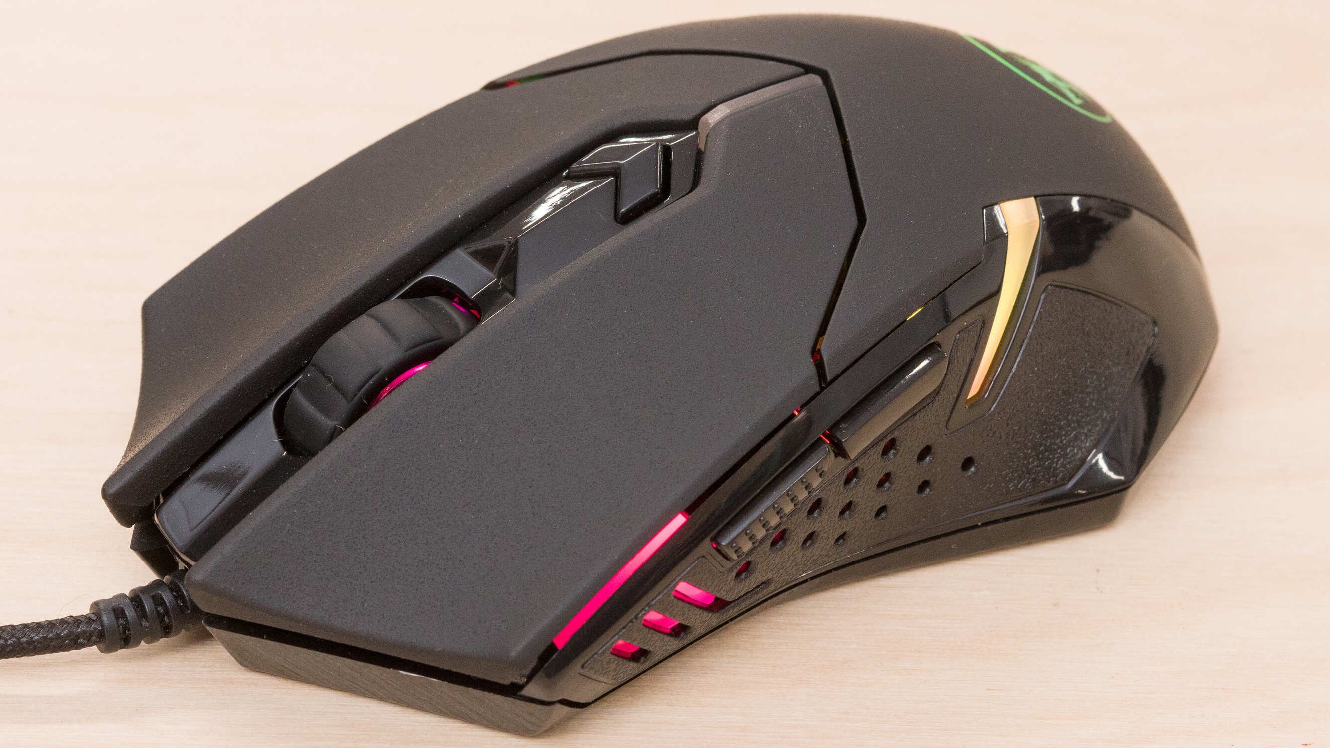 What Does The DPI Button On Redragon M601 Gaming Mouse Do
