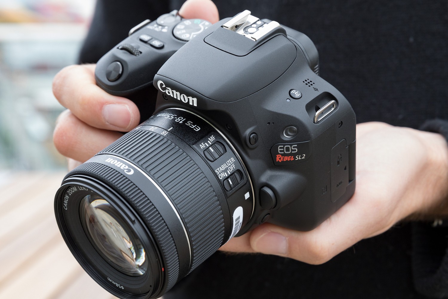 what-year-did-the-canon-eos-rebel-sl2-dslr-camera-come-out