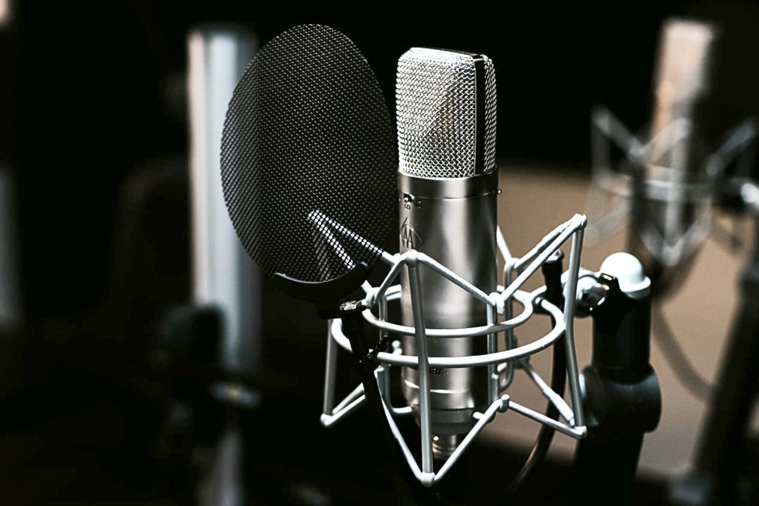 Who Invented The Condenser Microphone?