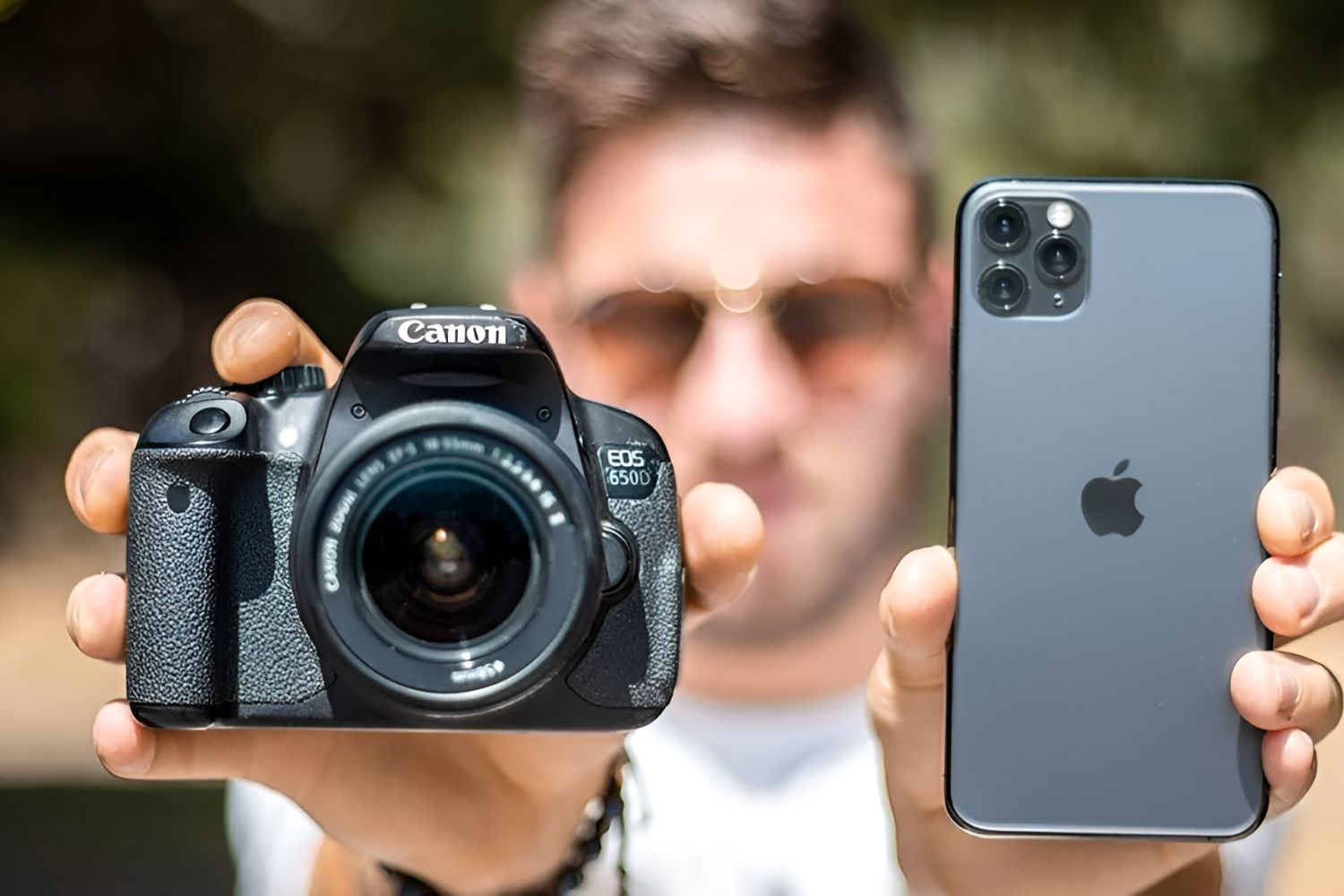 Why DSLR Cameras Are Better Than Phone Cameras