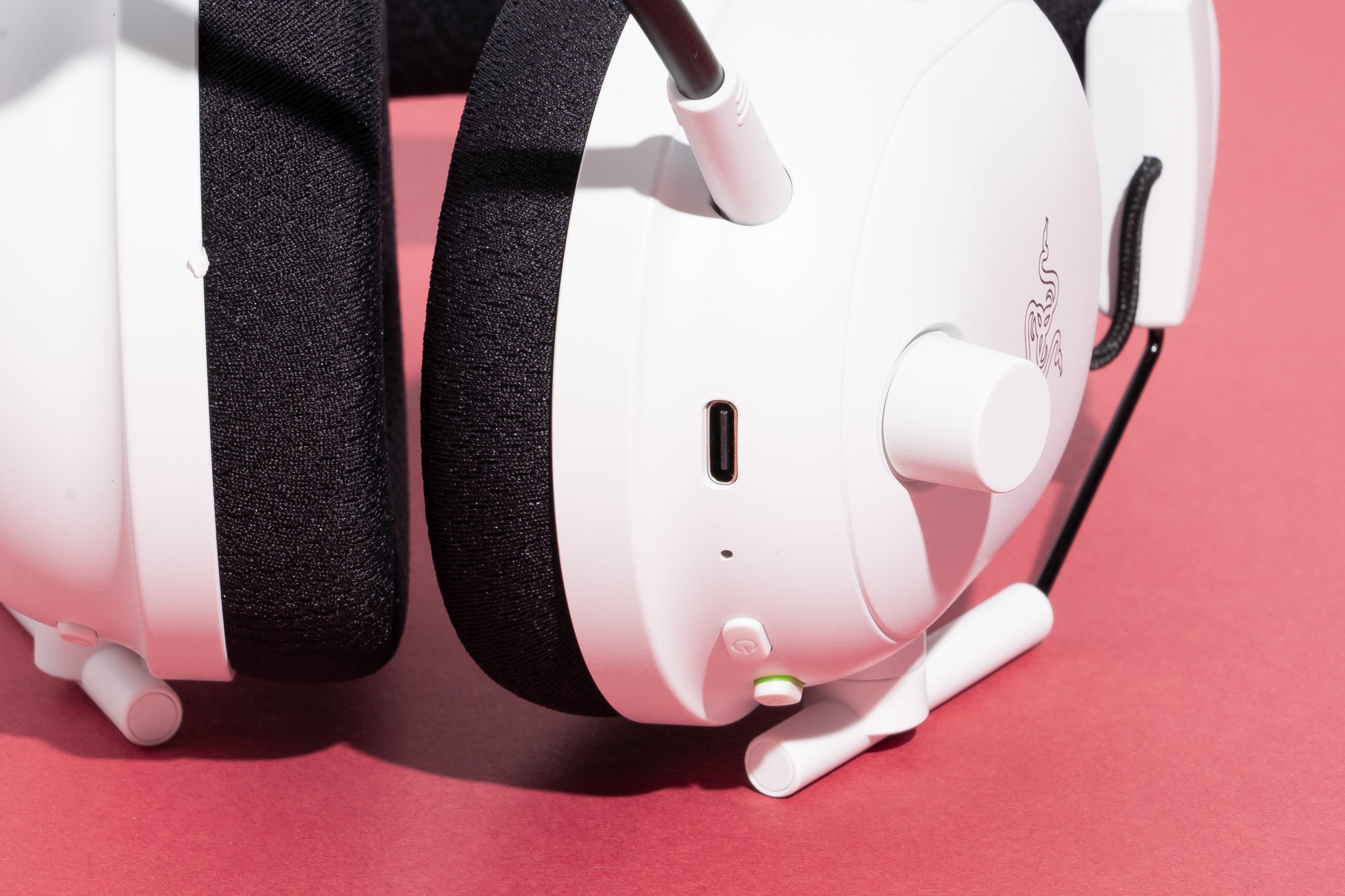 Xbox Audio Mastery: Adjusting Volume On Your Headset