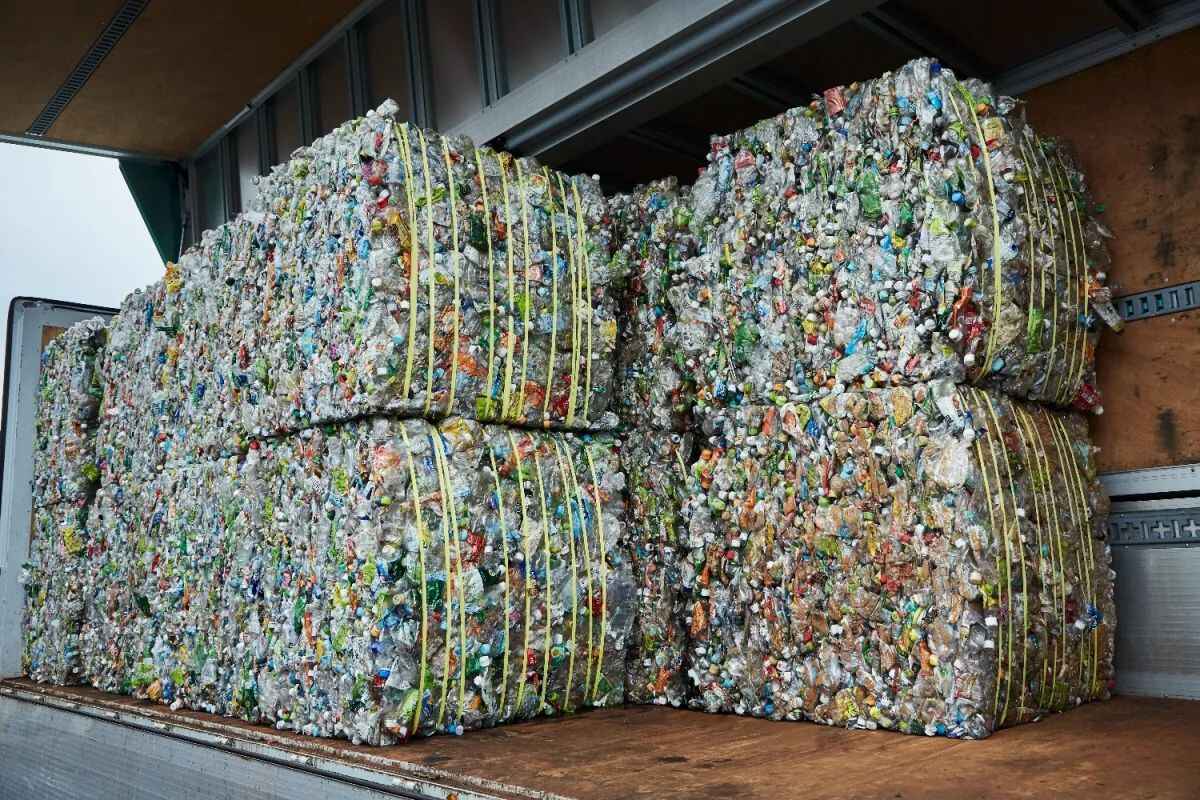 uk-ai-startup-greyparrot-partners-with-recycling-giant-bollegraaf