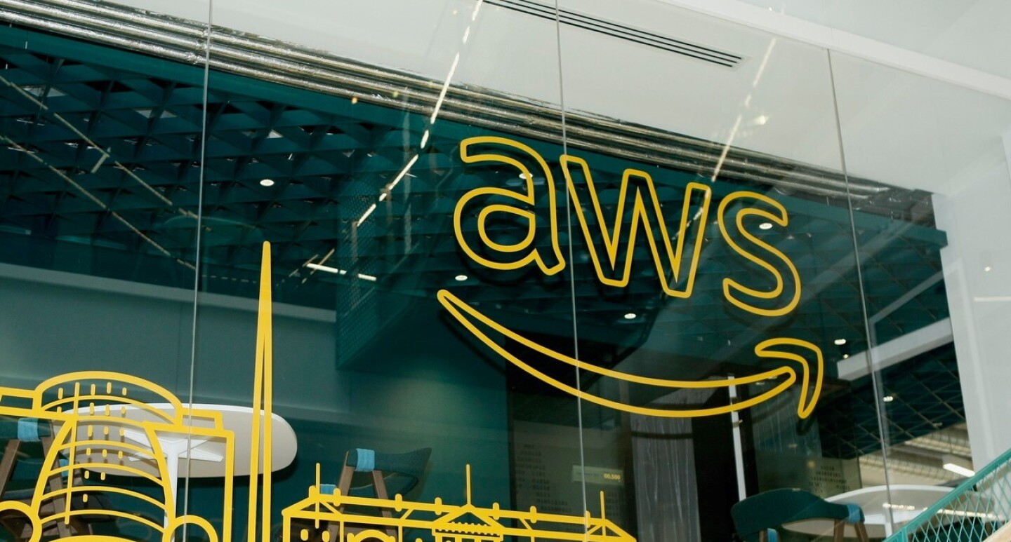 aws-announces-unrestricted-free-data-transfers-to-other-cloud-providers