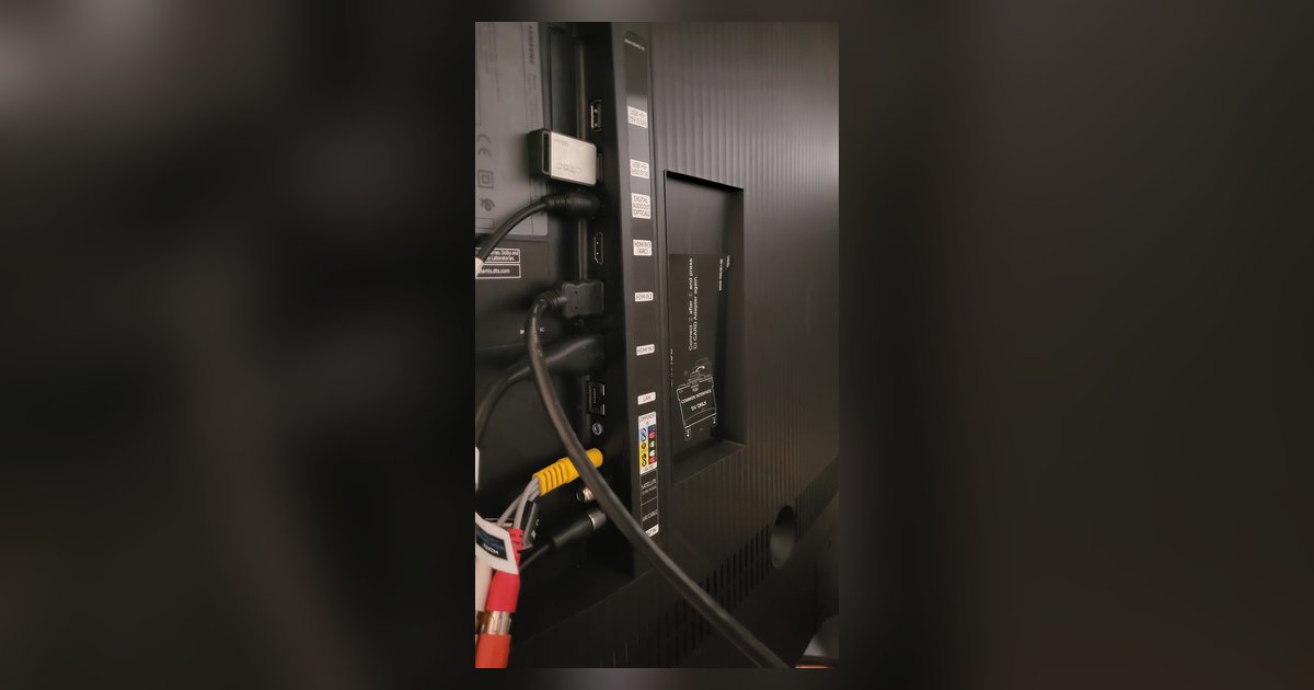 Samsung TV Screen Flickers Only On One HDMI Port